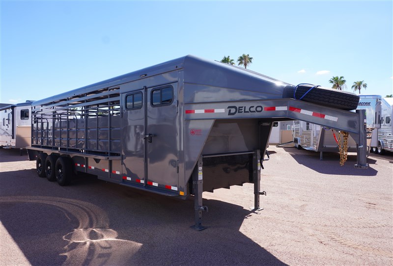 Trailer Photo 11