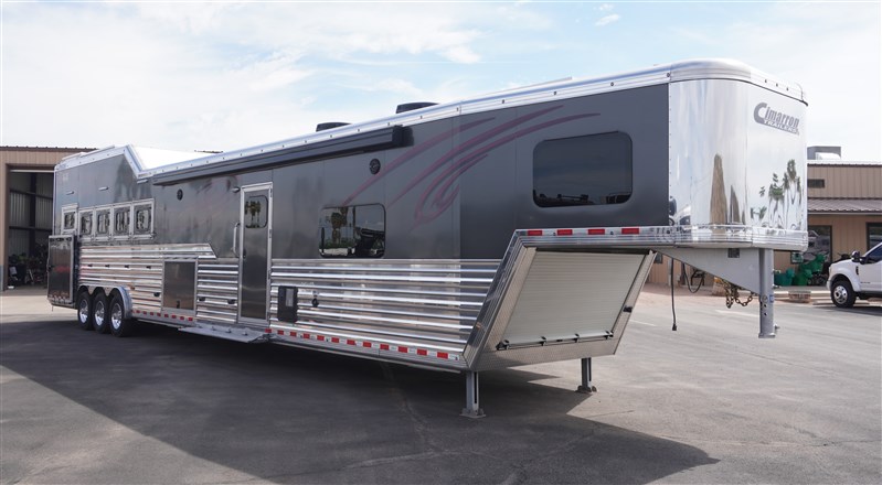 Trailer Photo 15