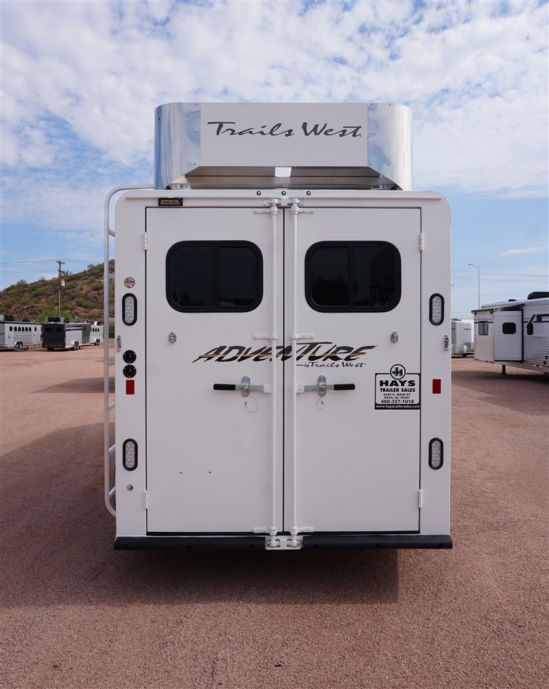 Trailer Photo 3