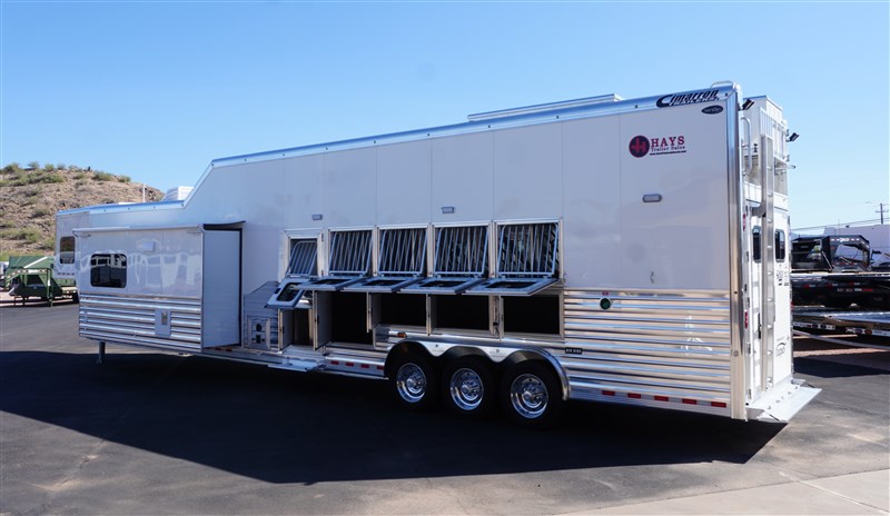 Trailer Photo 2