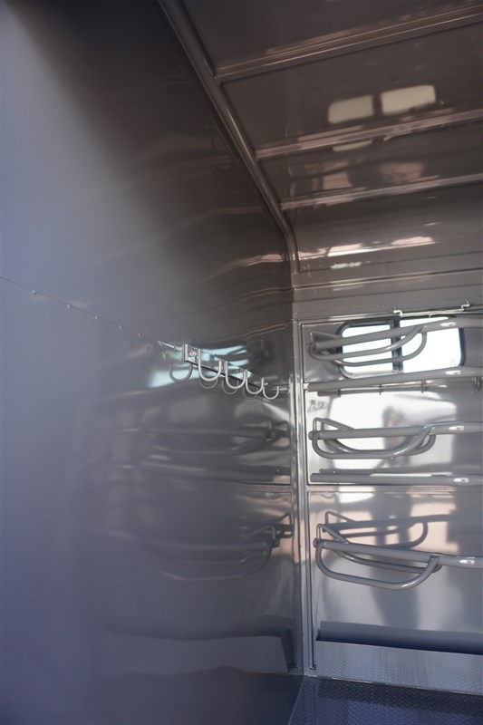 Trailer Photo 13