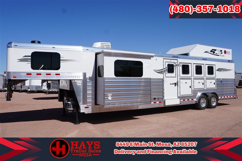 2026 4 Star 12'9 SW 4 Horse Side Load w/ Slide Out