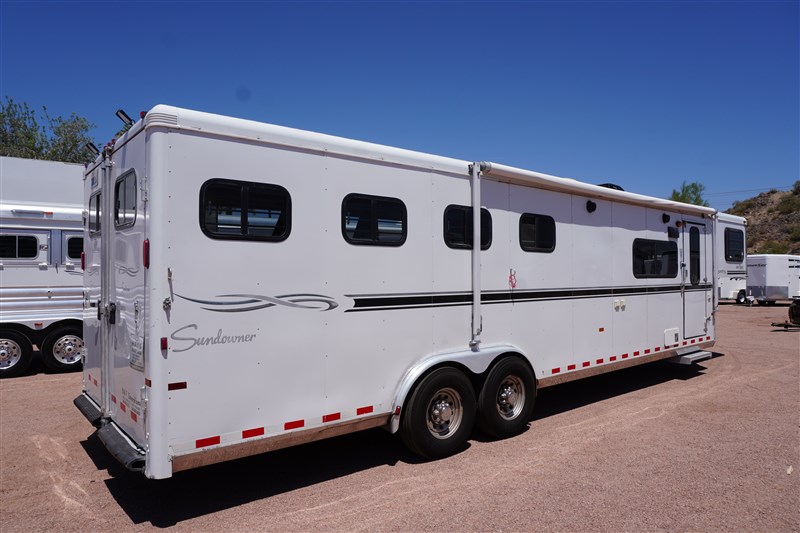 Trailer Photo 11