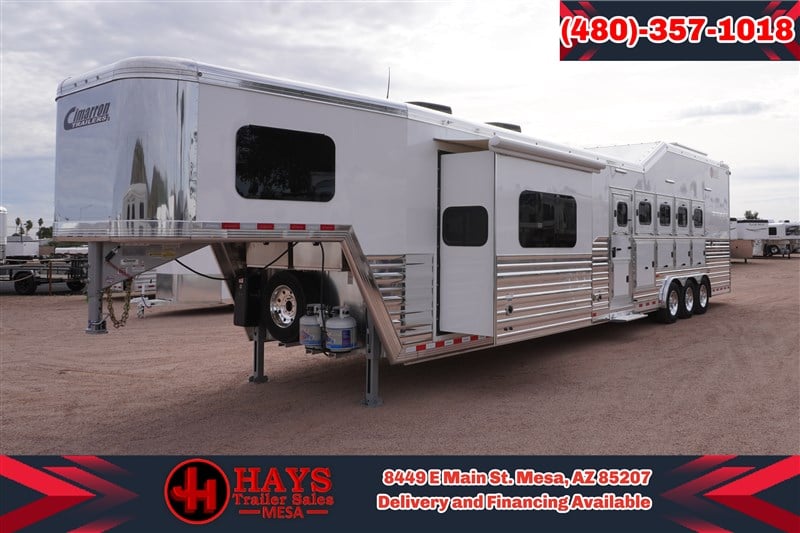 2026 Cimarron 15'6 SW 5 Horse Living Quarters Side Load 