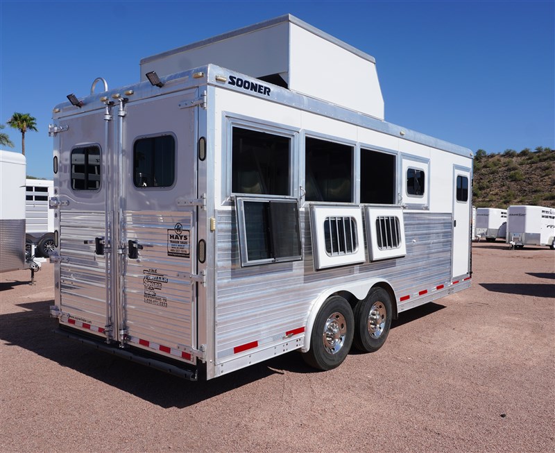 Trailer Photo 11