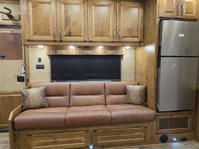 Trailer Photo 19