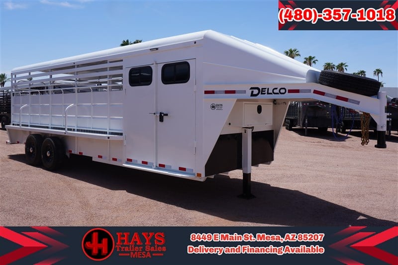 2026 Delco 24' Stock Combo With Trainer Tack Room