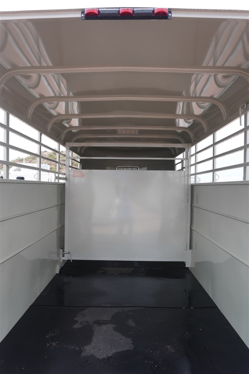 Trailer Photo 6