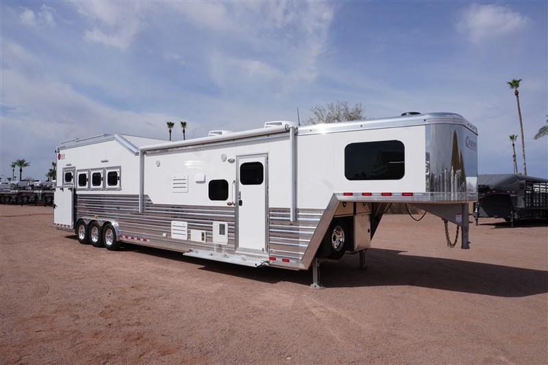 Trailer Photo 12
