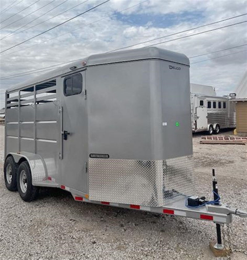 2022 Delco bumper pull horse trailers