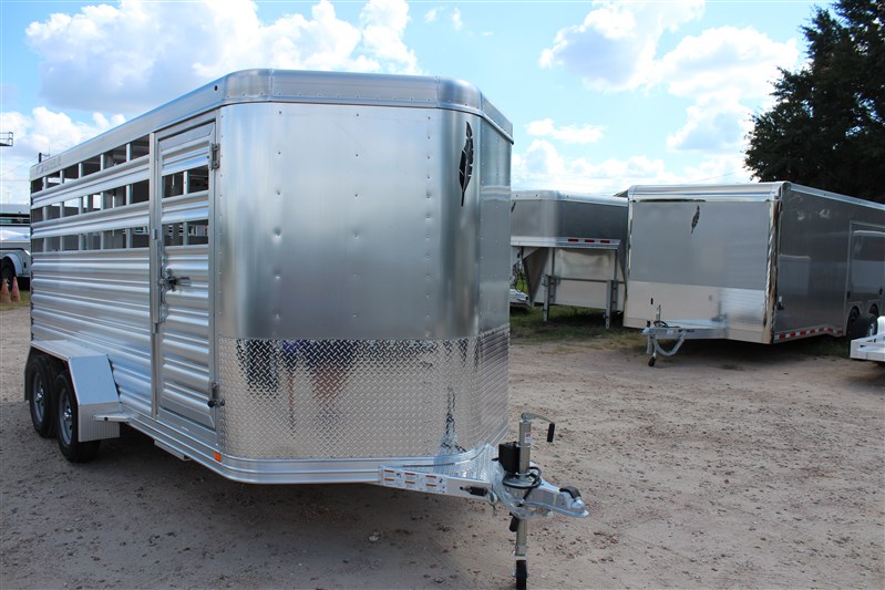 2025 Featherlite 8107 - livestock bp 16'