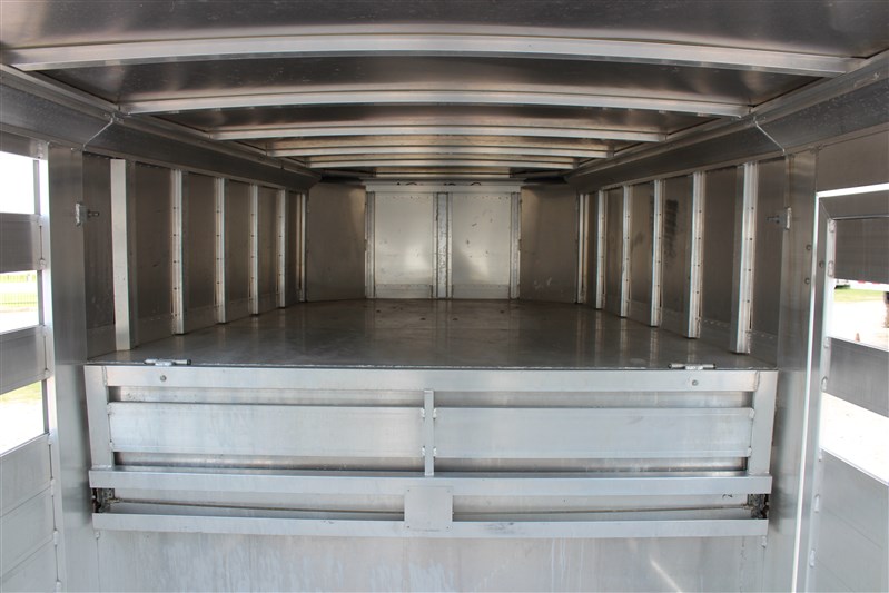 Trailer Photo 21