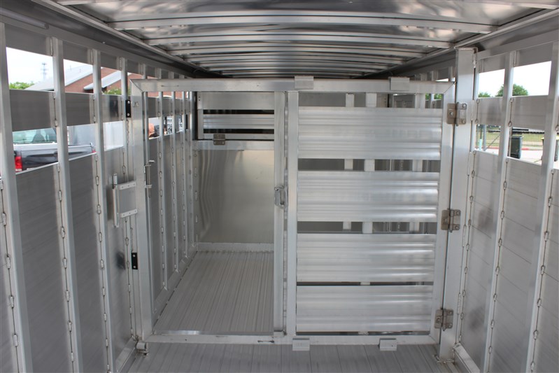 Trailer Photo 22