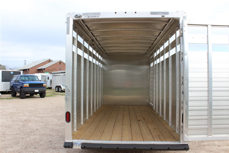 Trailer Photo 18
