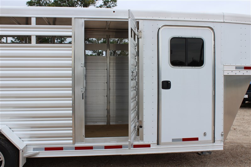 Trailer Photo 28