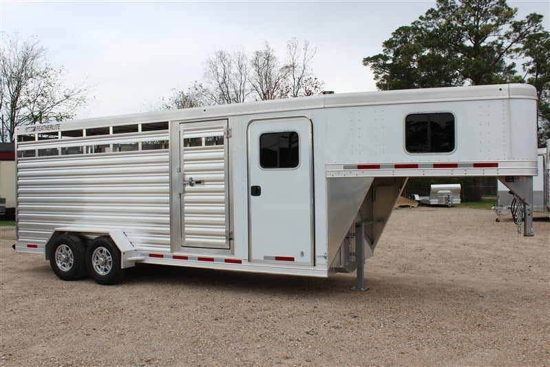 Trailer Photo 1
