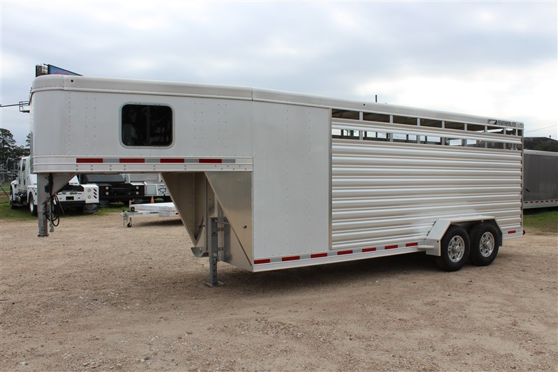 Trailer Photo 11