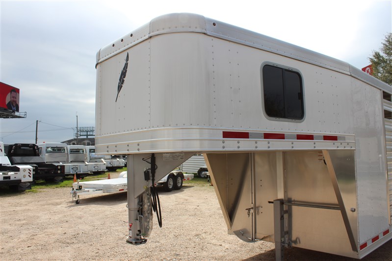 Trailer Photo 8