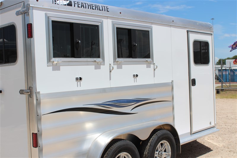 Trailer Photo 19