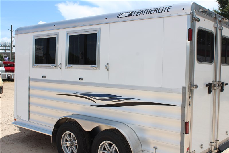 Trailer Photo 10