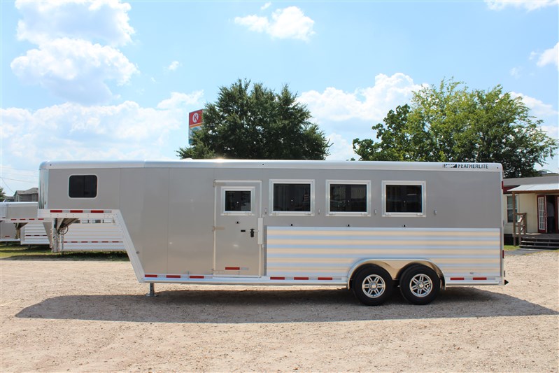 Trailer Photo 9