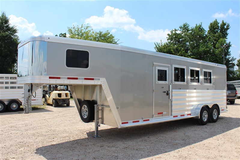 Trailer Photo 8