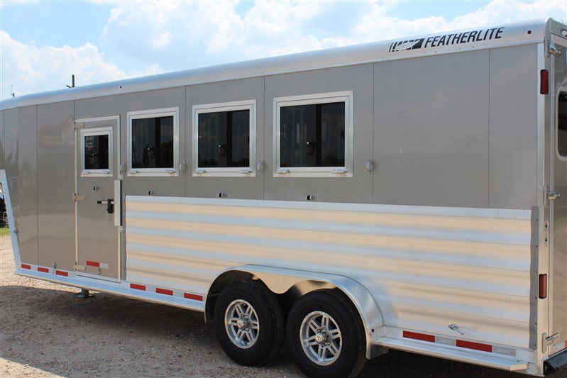 Trailer Photo 11