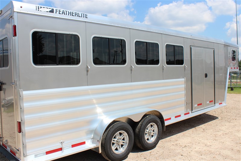 Trailer Photo 19