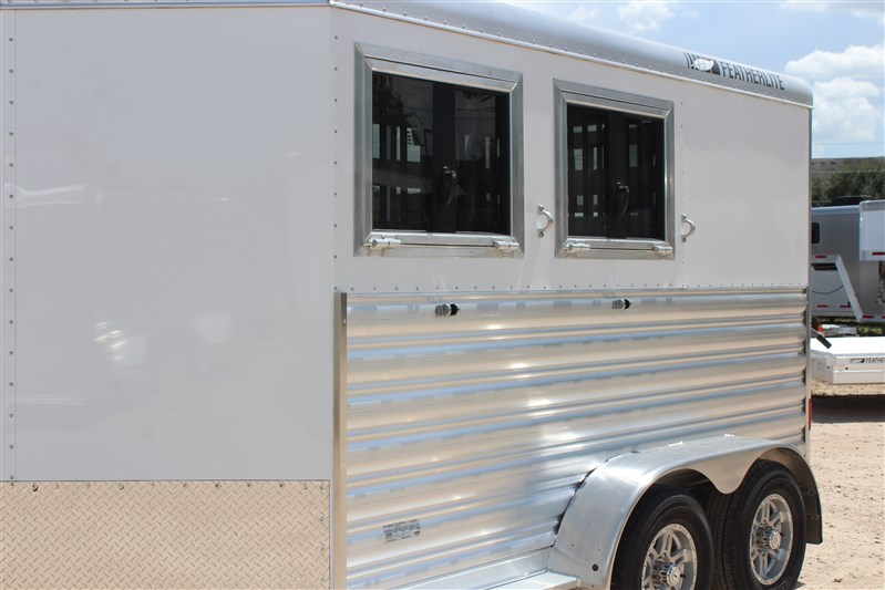 Trailer Photo 8