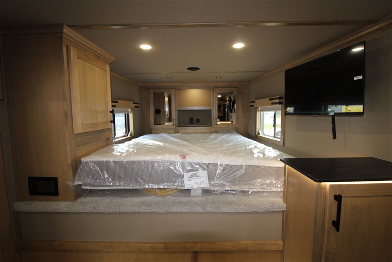 Trailer Photo 19