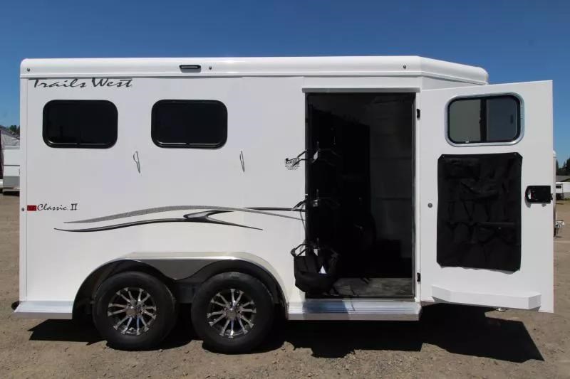 2026 Trails West classic ii extra tall - escape door - 2 horse trai