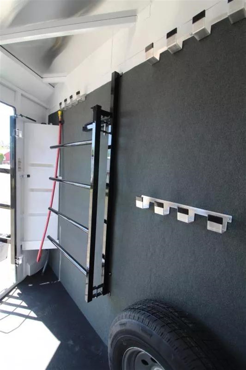 2026 Trails West classic ii extra tall - escape door - 2 horse trai