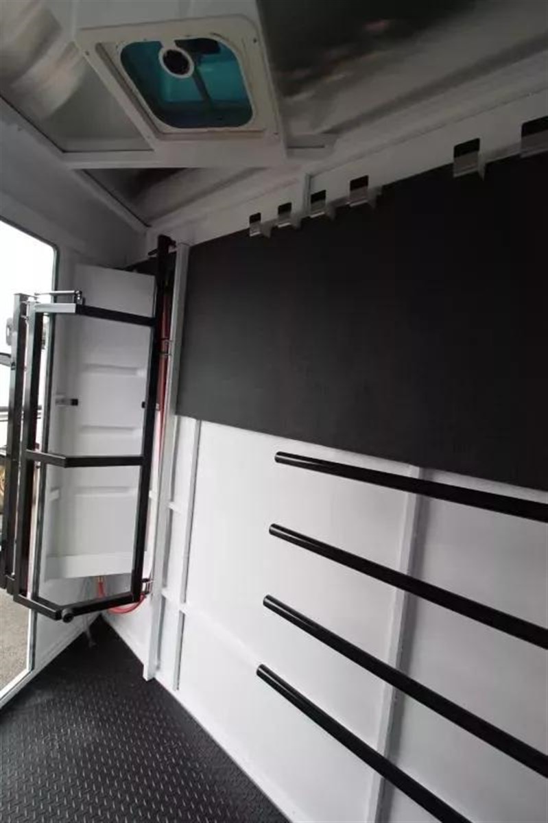 2026 Trails West adventure mx ii 3 horse trailer - swing out saddle