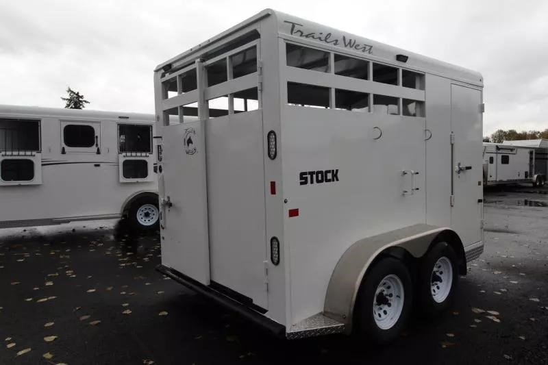 2026 Trails West adventure ii 14' stock trailer w/ swinging tack wa