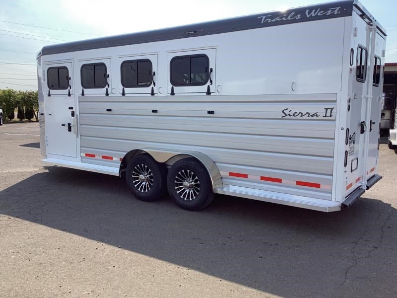 2025 Trails West new 2025!! trails west sierra ii 4 horse trailer-