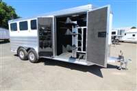 2025 3 horse Featherlite PRICE REDUCED $3500! 2025 Featherlite 9400 Huge Lo