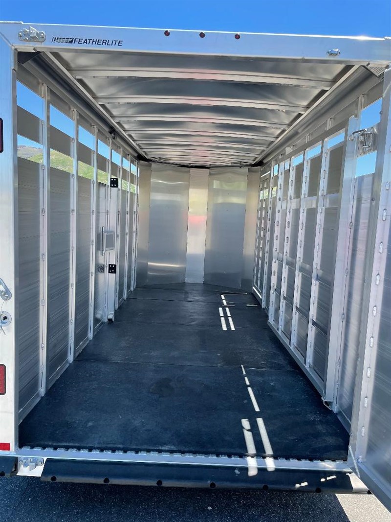 2025 Featherlite 8107-16