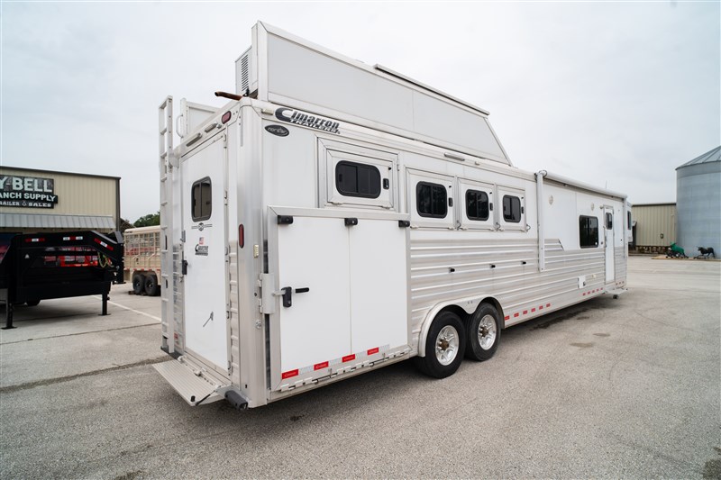 Trailer Photo 7