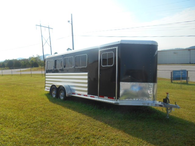 2014 Featherlite 9409-674H