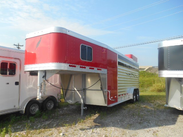 2015 Featherlite 8413-7020