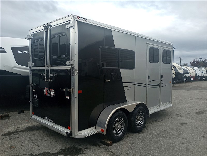 Trailer Photo 10
