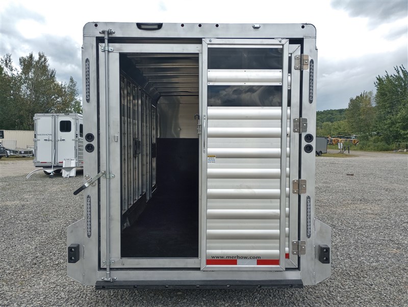 Trailer Photo 16