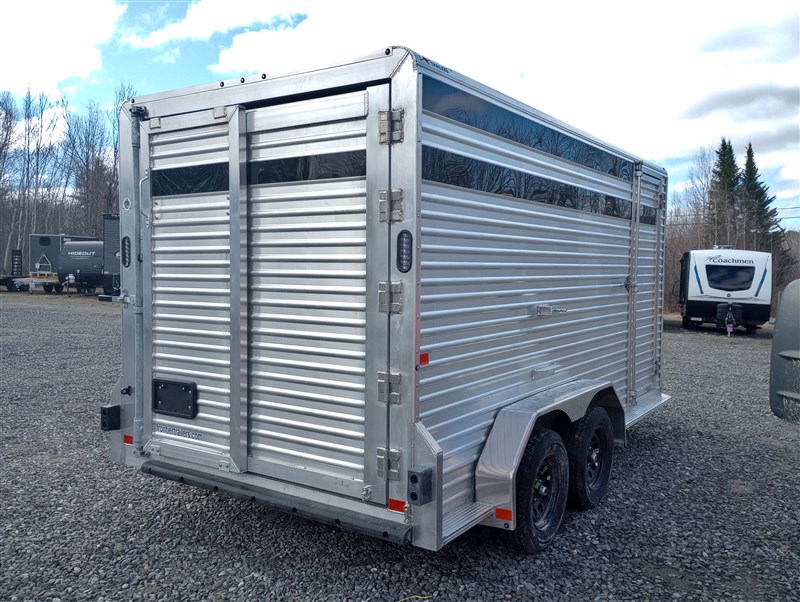 Trailer Photo 7
