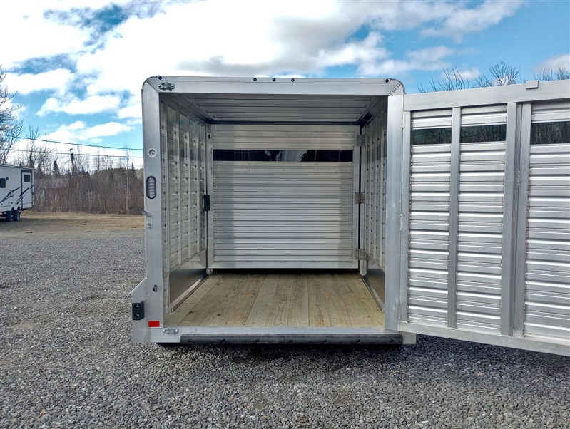 2025 Frontier aluminum livestock 16'7" lite w/extra height