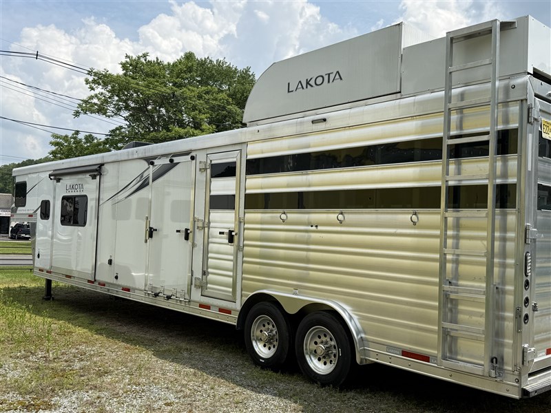2023 Lakota le81413