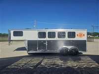 2024 4 horse Sundowner 4 Horse Gooseneck