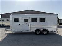 2026 3 horse Featherlite 3 Horse Bumper Pull 9400