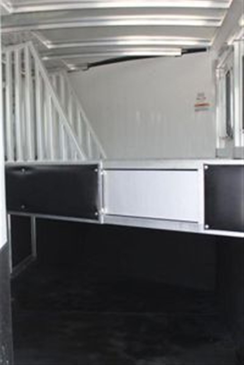 Trailer Photo 7