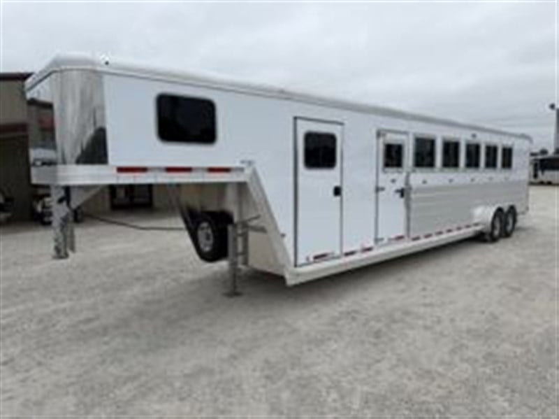 2026 Featherlite 6 Horse Gooseneck 9600