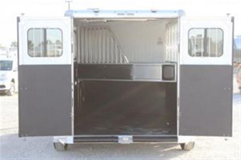 Trailer Photo 6